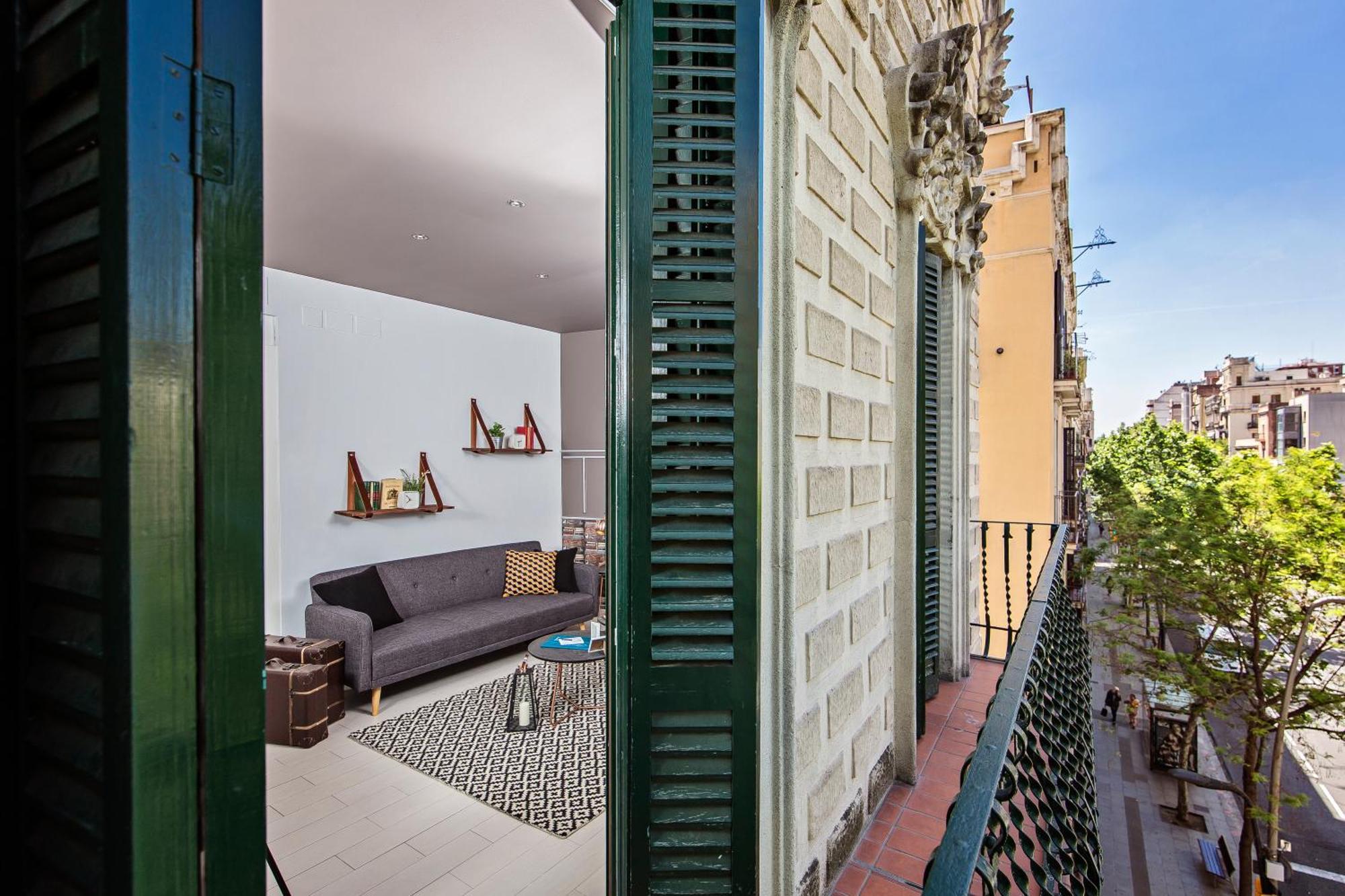 Sweett - Sants — Photos 2